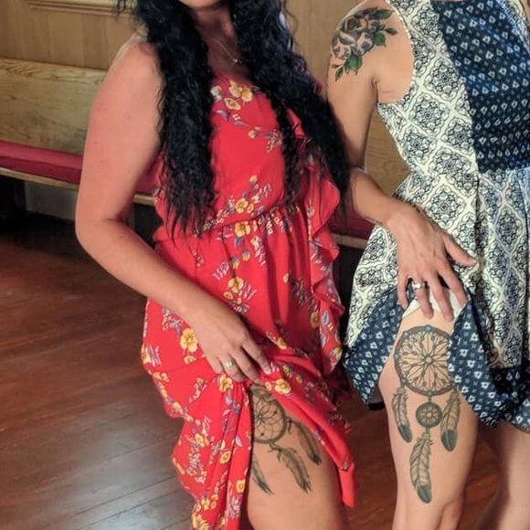 Like new dress - Picture 3 of 3